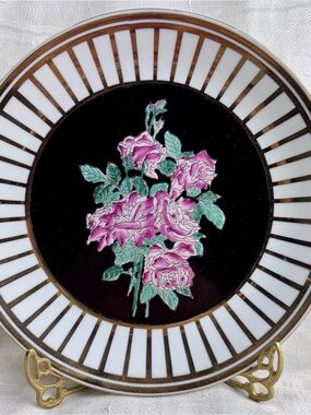Vintage Original Art Deco Toyo Nippon Japan Black with Pink Roses  10” Plate
